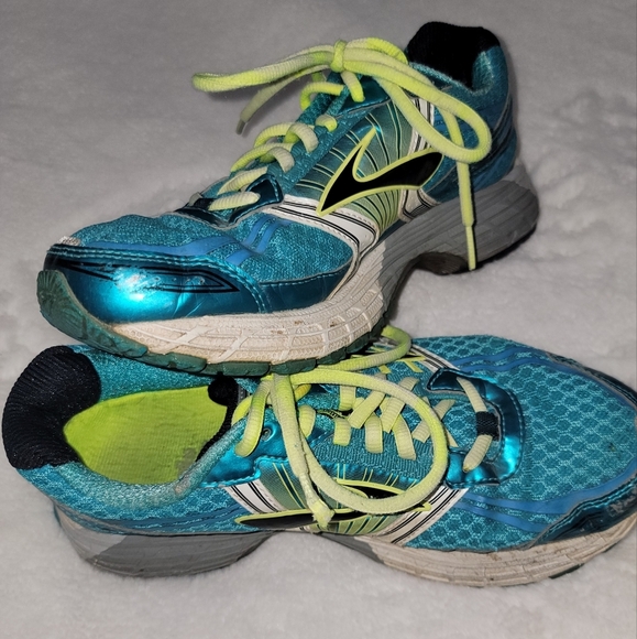 Brooks Vibrant Lime and Dark Blue Shoes - Picture 1 of 5